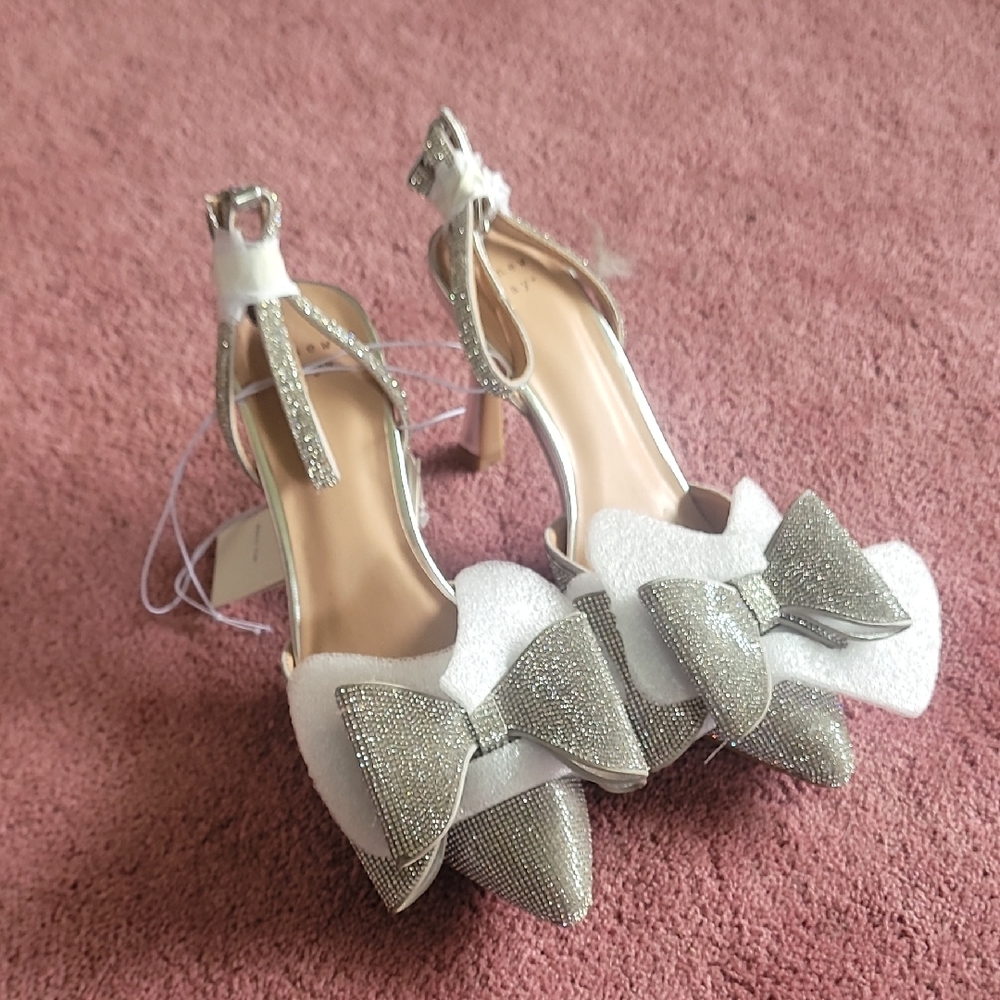 a new day Silver and White Bow Heels